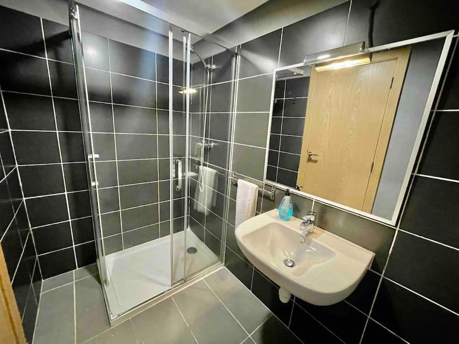 Hilton - 2 Bedrooms Downtown Appartement *